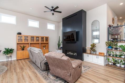 5507 Lori Lane W West Fargo ND 58078