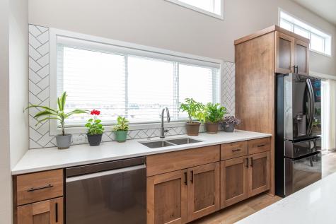 5507 Lori Lane W West Fargo ND 58078
