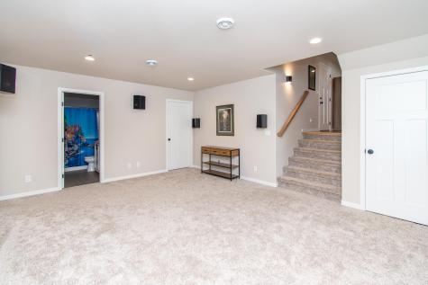 5507 Lori Lane W West Fargo ND 58078