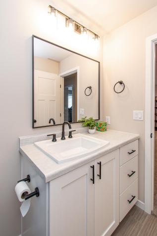 5507 Lori Lane W West Fargo ND 58078