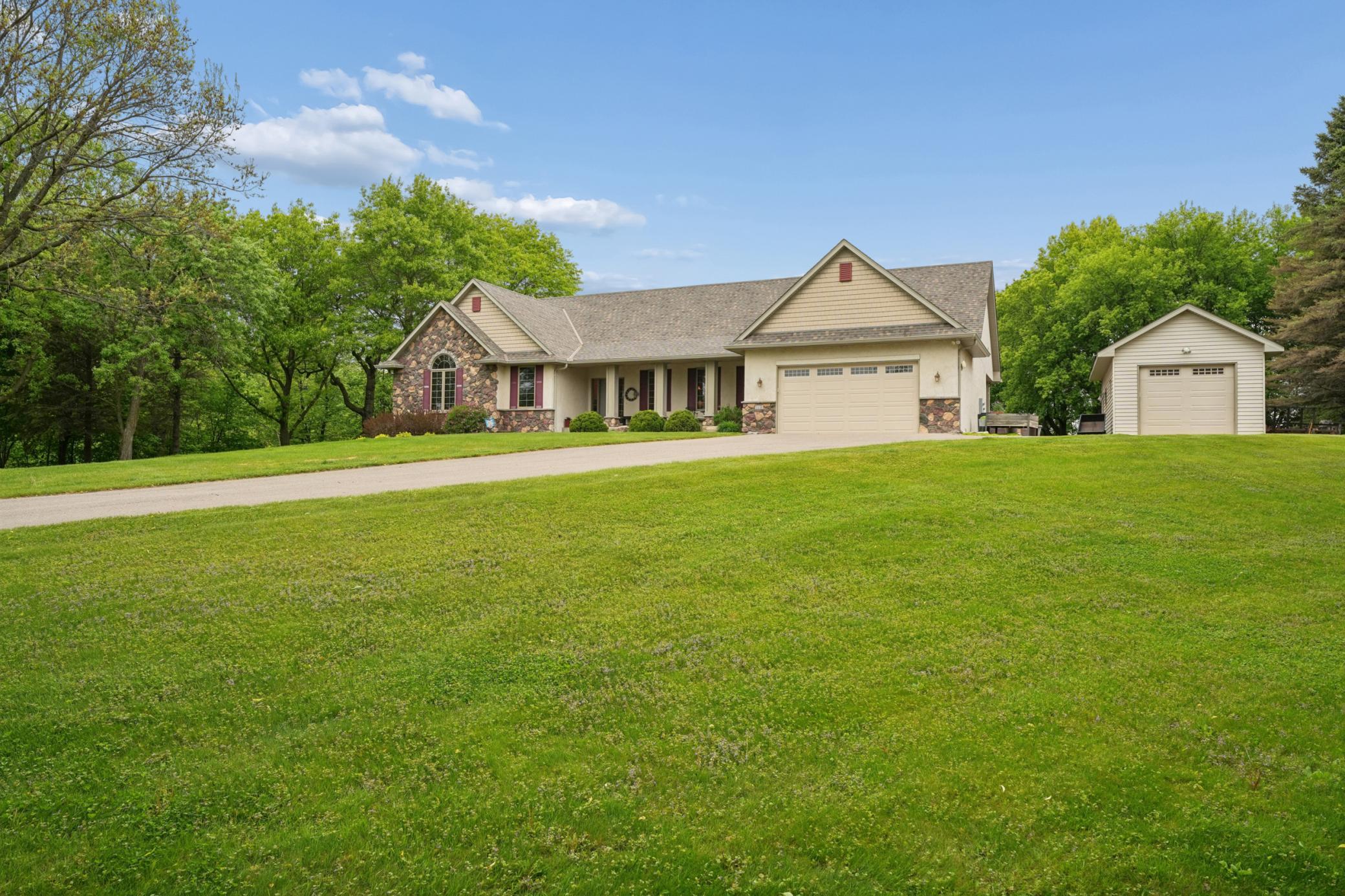 1118 25th Street NW Buffalo MN 55313