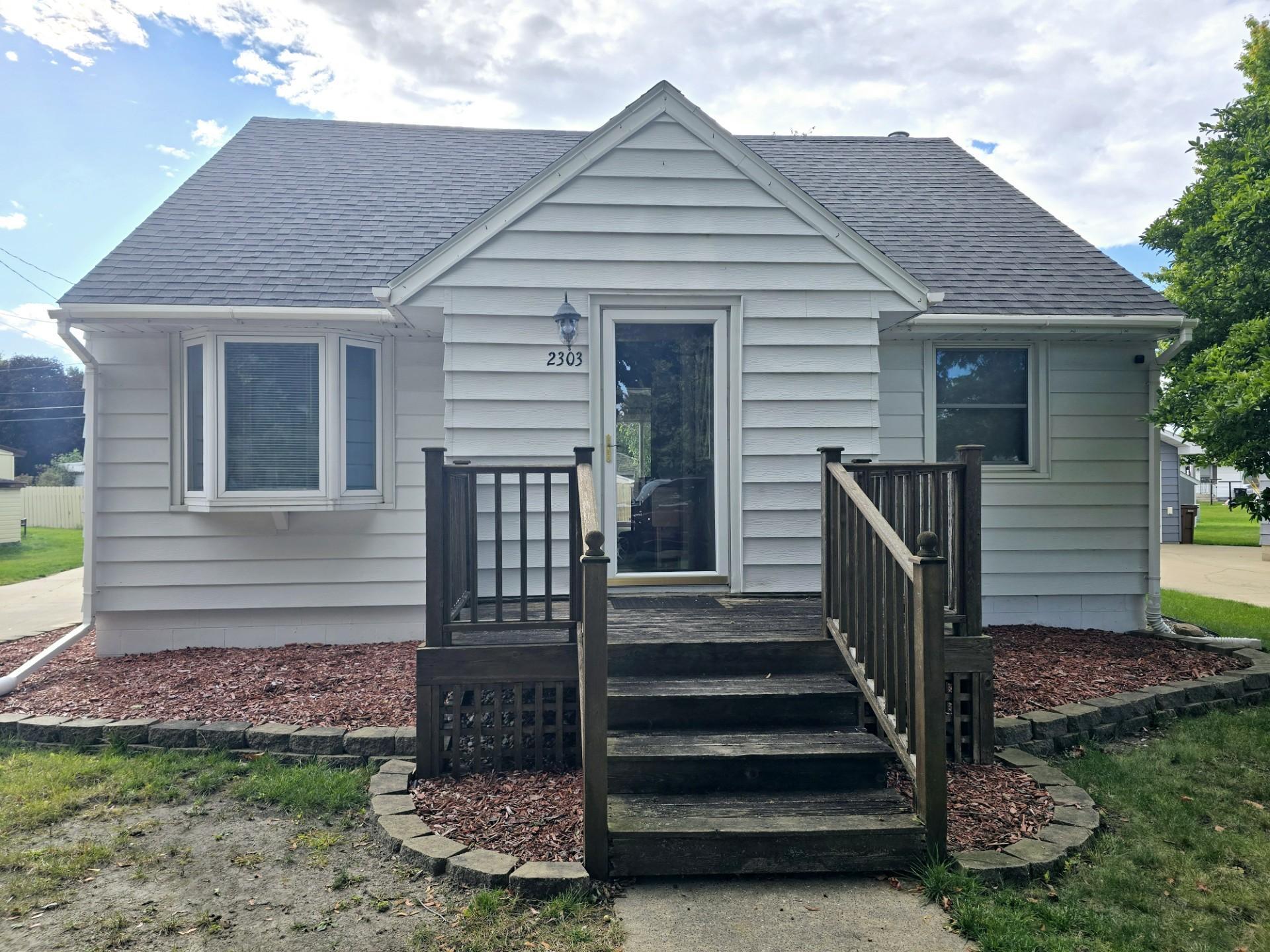 2303 6th Street NW Austin MN 55912