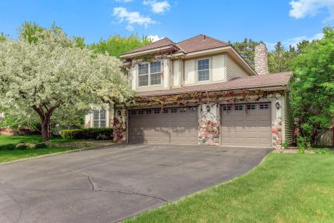 8777 Cottonwood Lane Eden Prairie MN 55347