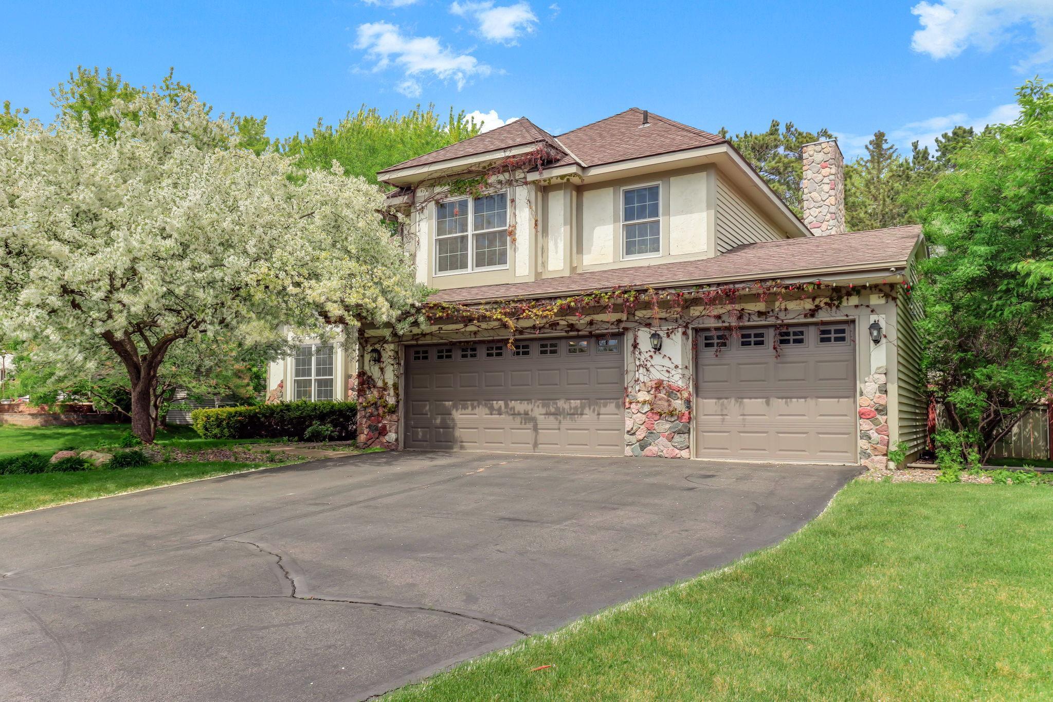 8777 Cottonwood Lane Eden Prairie MN 55347