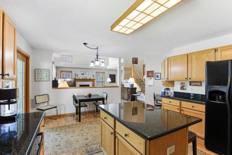 8777 Cottonwood Lane Eden Prairie MN 55347