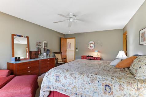 8777 Cottonwood Lane Eden Prairie MN 55347