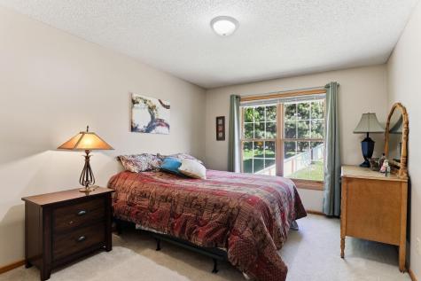 8777 Cottonwood Lane Eden Prairie MN 55347