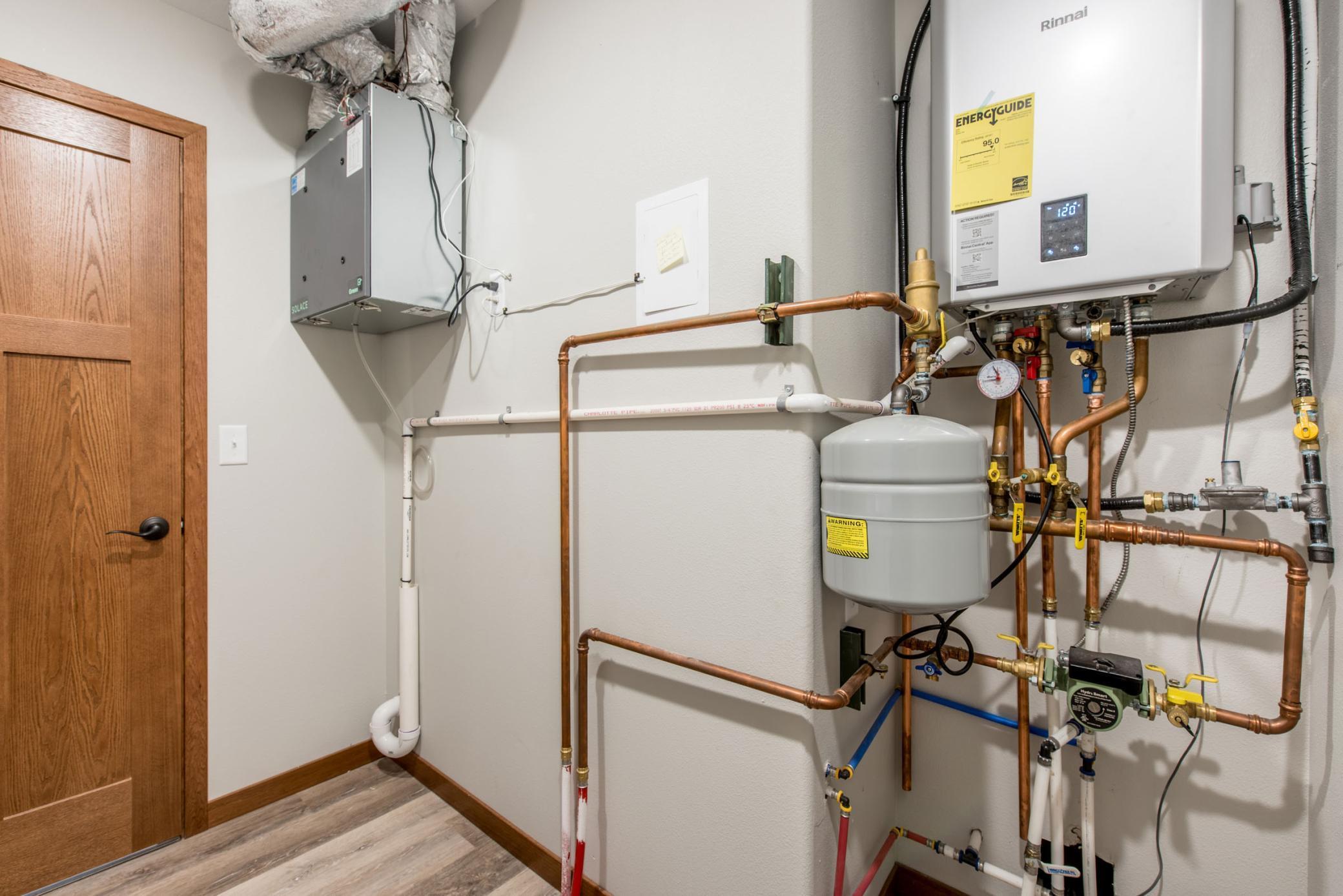 323 1/2 Fairgrounds Road Alexandria MN 56308