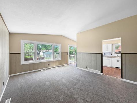 5125 77th Avenue N Brooklyn Park MN 55443