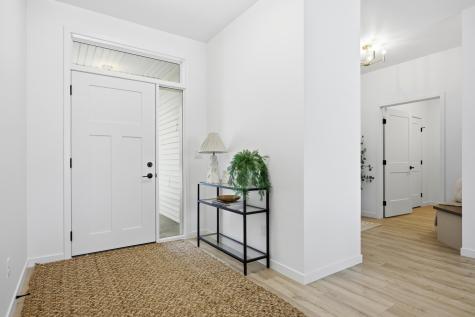 3630 Decorah Way S Fargo ND 58104