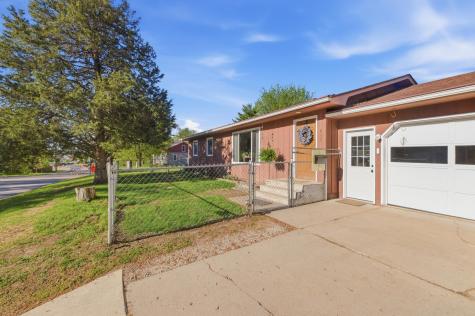 605 10th Avenue NE Brainerd MN 56401