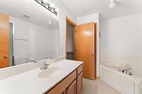 14516 Lockslie Trail Savage MN 55378