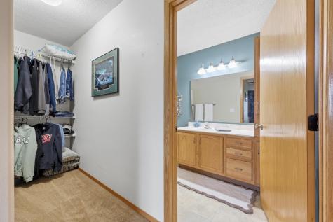 2889 35th Street S Moorhead MN 56560