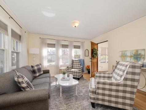 328 5th Avenue S South Saint Paul MN 55075