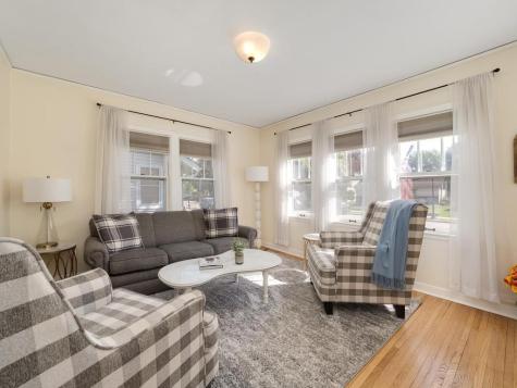 328 5th Avenue S South Saint Paul MN 55075