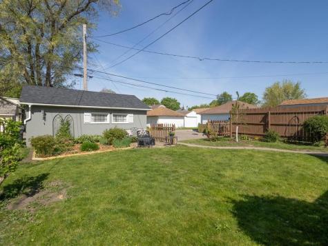328 5th Avenue S South Saint Paul MN 55075