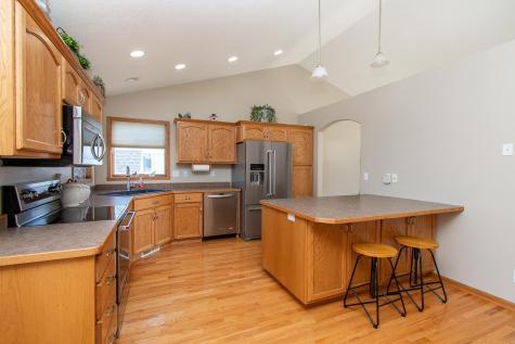 4237 35th Avenue S Fargo ND 58104