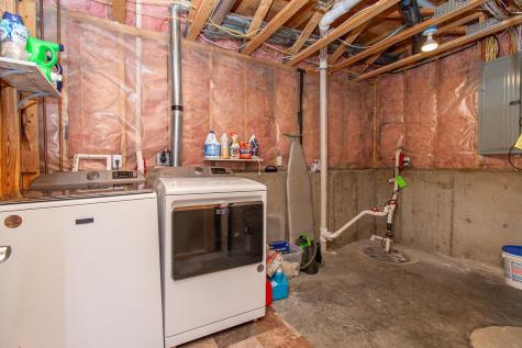 4237 35th Avenue S Fargo ND 58104