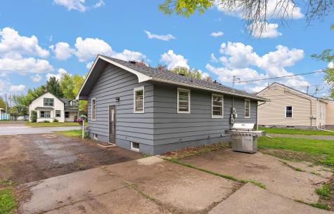 550 W 4th Street Rush City MN 55069