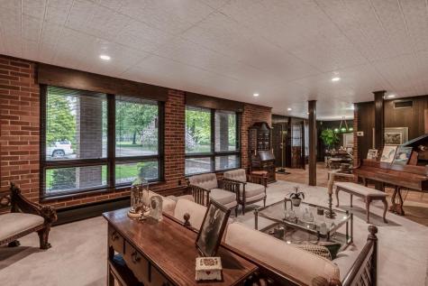 710 Summit Avenue New Ulm MN 56073
