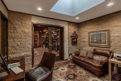 710 Summit Avenue New Ulm MN 56073