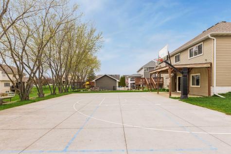 17377 80th Place N Maple Grove MN 55311