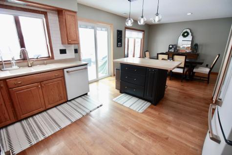 915 Hemlock Court Breckenridge MN 56520