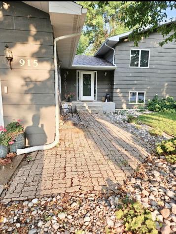 915 Hemlock Court Breckenridge MN 56520