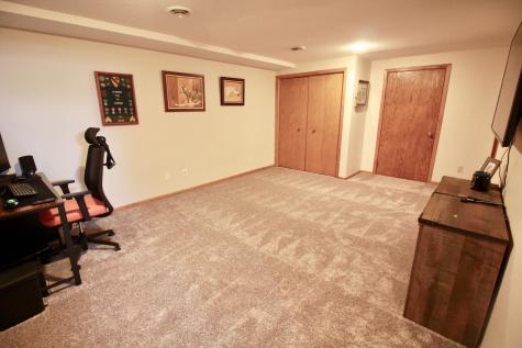 915 Hemlock Court Breckenridge MN 56520