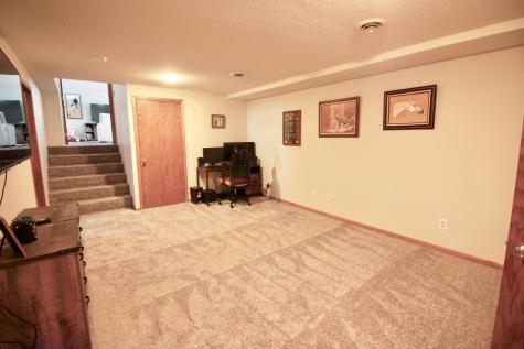 915 Hemlock Court Breckenridge MN 56520