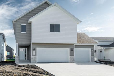 1149 60th Avenue W West Fargo ND 58078