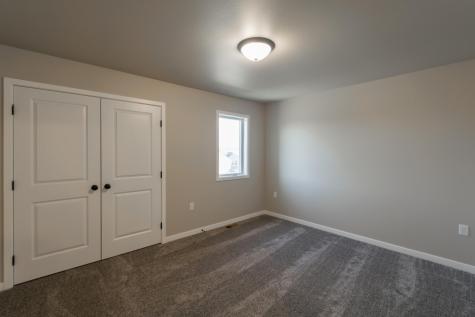 1149 60th Avenue W West Fargo ND 58078