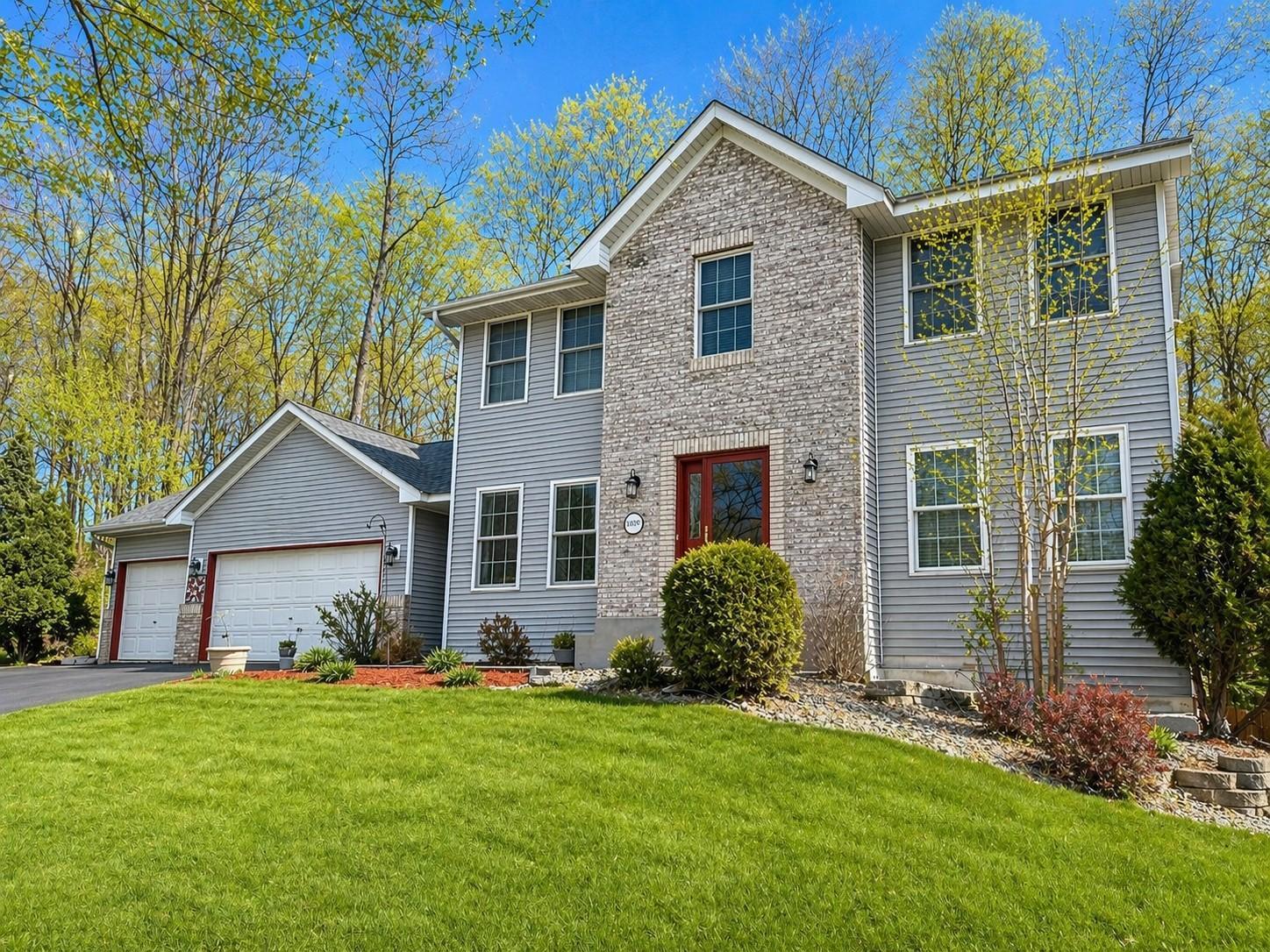 4030 Woodhill Court Rockford MN 55373