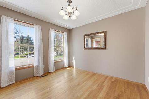 4030 Woodhill Court Rockford MN 55373