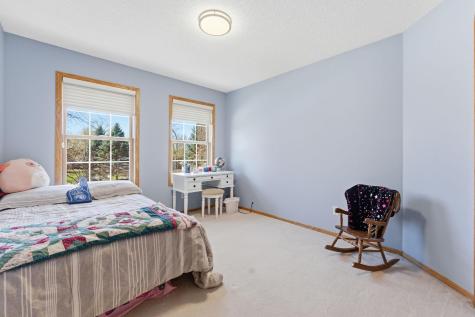 4030 Woodhill Court Rockford MN 55373