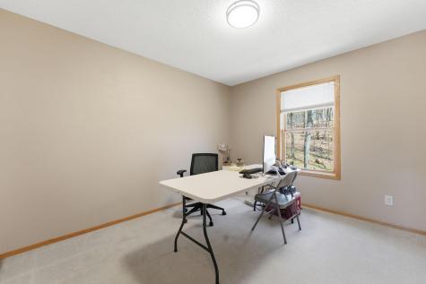 4030 Woodhill Court Rockford MN 55373