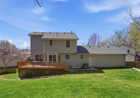 4030 Woodhill Court Rockford MN 55373