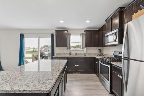 1086 Foede Circle Montrose MN 55363