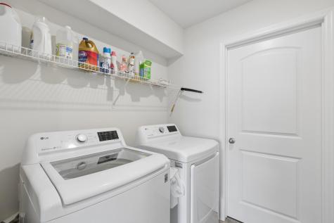 1086 Foede Circle Montrose MN 55363