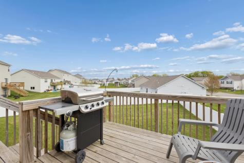 1086 Foede Circle Montrose MN 55363