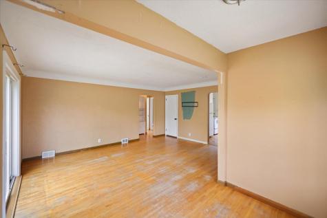 4656 2nd Avenue White Bear Lake MN 55110