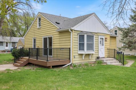 4656 2nd Avenue White Bear Lake MN 55110