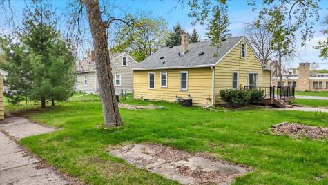 4656 2nd Avenue White Bear Lake MN 55110