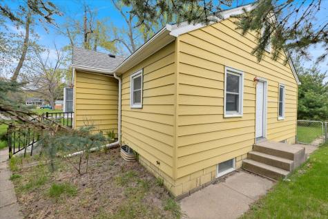 4656 2nd Avenue White Bear Lake MN 55110