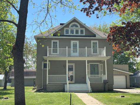 136 North Street Tracy MN 56175