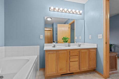 17620 69th Place N Maple Grove MN 55311