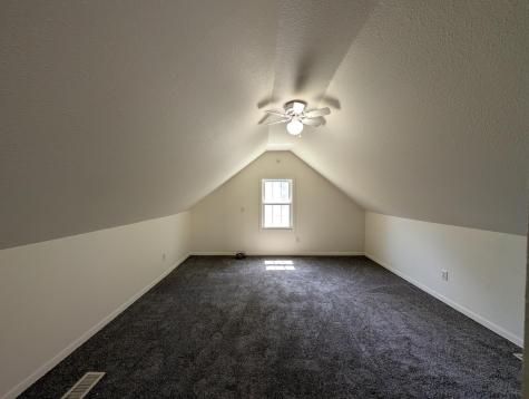 160 10th Street Tracy MN 56175