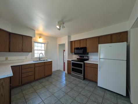 160 10th Street Tracy MN 56175