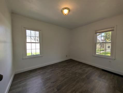 160 10th Street Tracy MN 56175