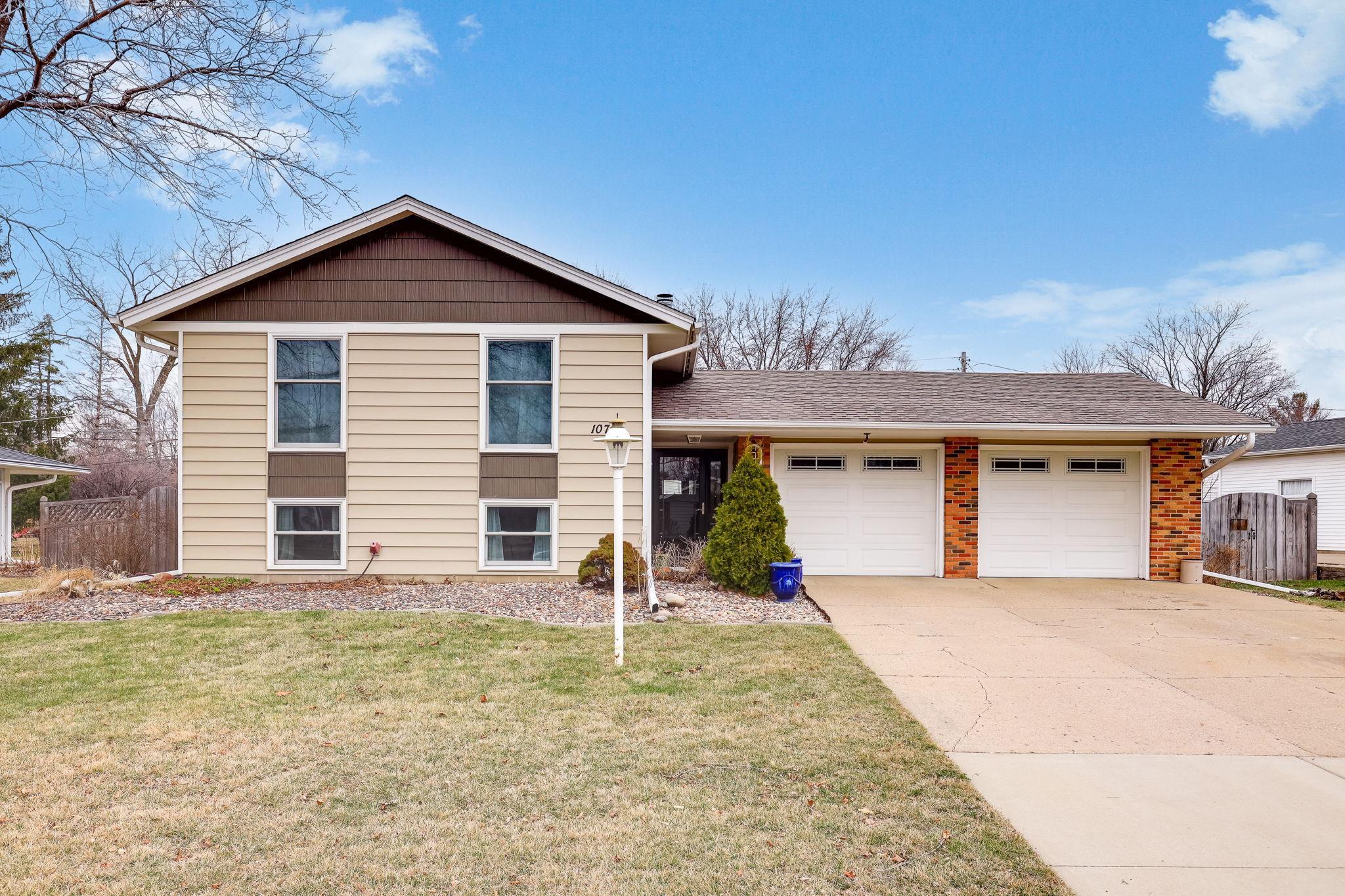 1079 Rome Drive Apple Valley MN 55124